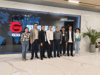 中国药科大学副校长齐炼文一行莅临918博天堂医药考察交流